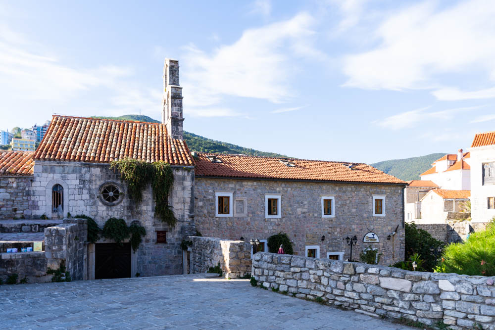 Haus aus Stein in Budva Montenegro